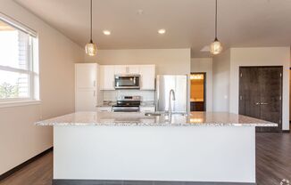 ELEMENT Apartments I - 746