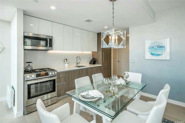 2 beds, 2 baths, 1,114 sqft, $5,200, Unit 11N