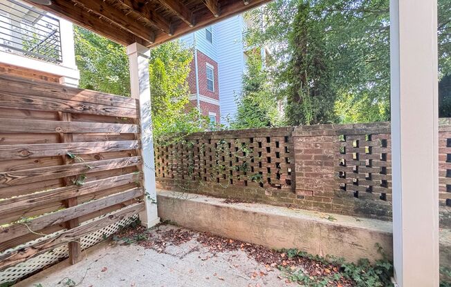 1 bed, 1 bath, 750 sqft, $995, Unit E104