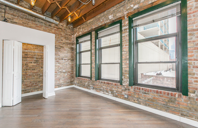 357 West Chicago