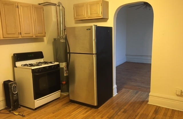 1 bed, 1 bath, 750 sqft, $1,400, Unit Unit: 203