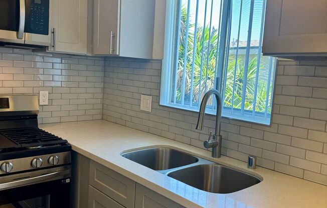 2 beds, 2 baths, 1,039 sqft, $2,795, Unit #51