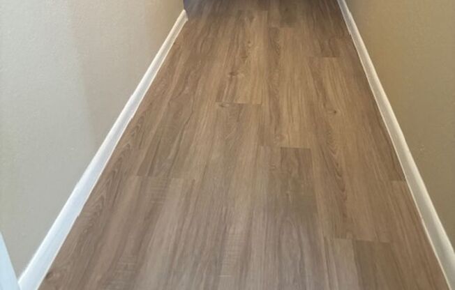 2 beds, 1 bath, 830 sqft, $1,349, Unit 101