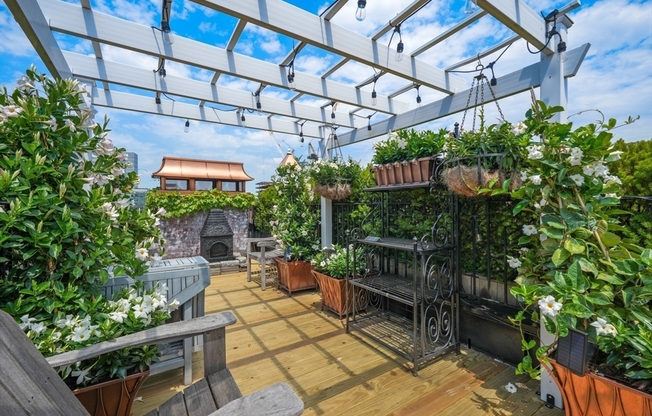 1 bed, 2 baths, 1,327 sqft, $9,900, Unit PH