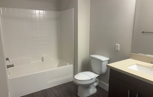 2 beds, 2 baths, 1,176 sqft, $3,085, Unit 14304