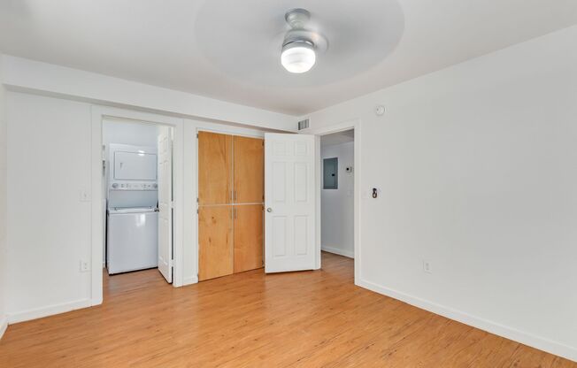 1 bed, 1 bath, 750 sqft, $1,350, Unit 11