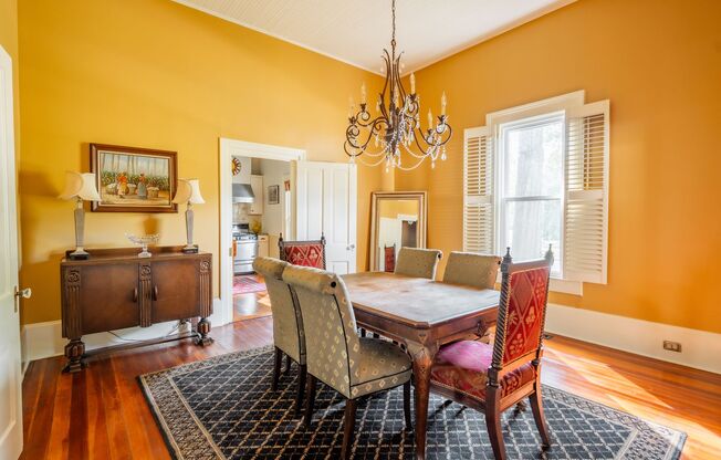 3 beds, 2 baths, $3,500
