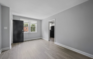 6151 CHINQUAPIN PKWY