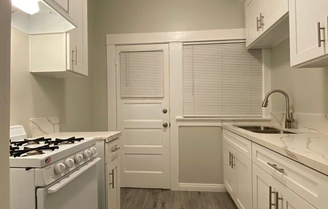 Studio, 1 bath, $1,395, Unit G