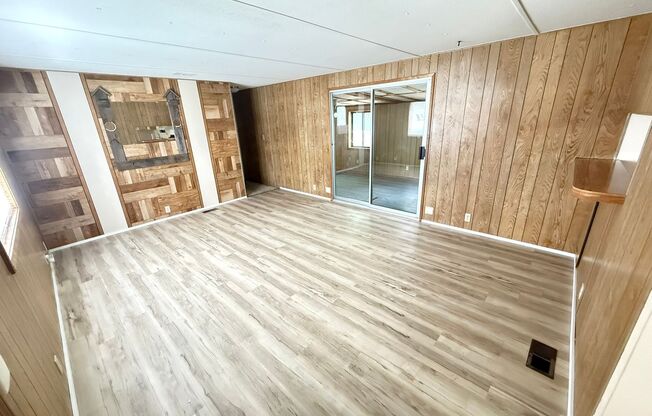 Charming 2 Bed, 2 Bath Home with Water, Sewer and Garbage Paid!