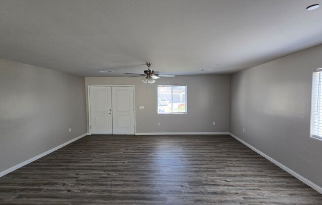 1837 Walnut Drive - House in Arvin, CA.
