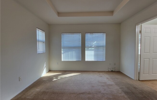 1270 TIGER EYE DR