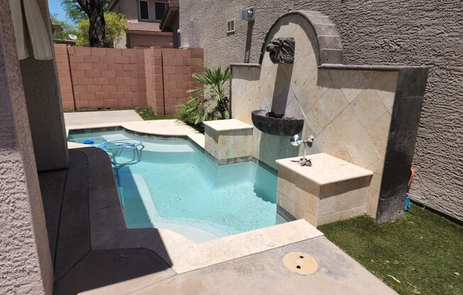 2 beds, 2.5 baths, $2,450, Unit Unit 1105