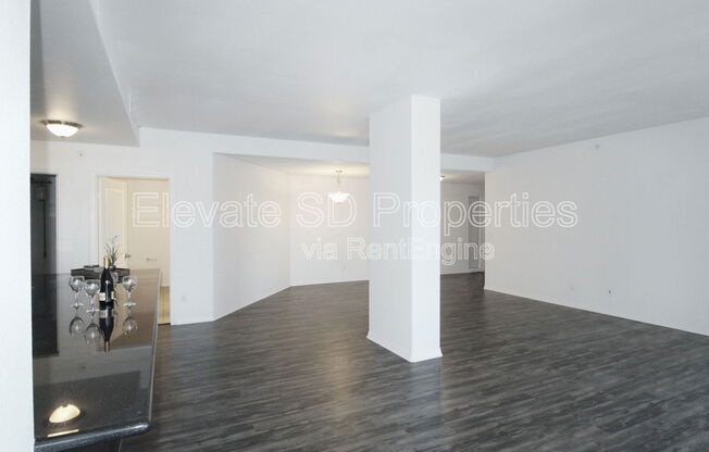 2 beds, 2 baths, 1,047 sqft, $2,895, Unit 412
