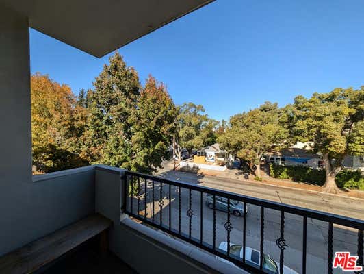 3 beds, 3 baths, 1,630 sqft, $3,800, Unit 306