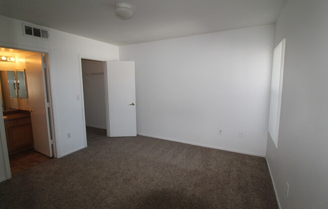 2 beds, 2 baths, $1,495, Unit Parcel #:  178-15-315-188