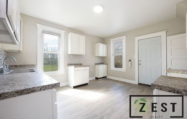 2977 Canton & 2973 Canton