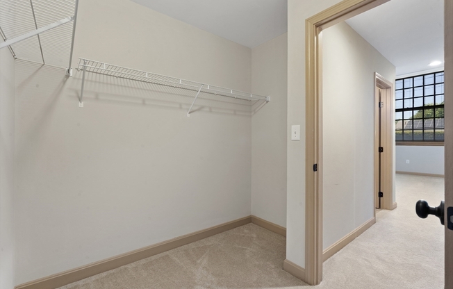 1 bed, 1 bath, 864 sqft, $2,550, Unit 0203