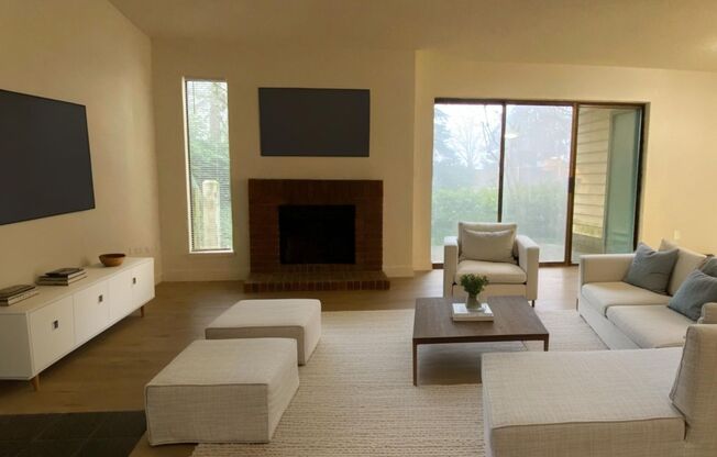 Your Dream 1-Bedroom Home in Federal Way – Recently Remodeled and Ready for You!
