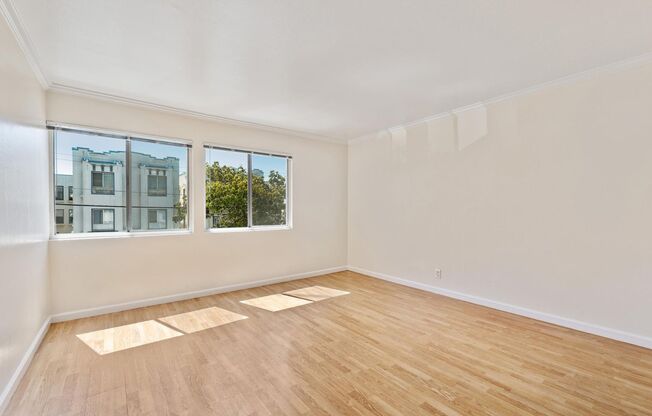 16p006 - 1435 3rd Ave