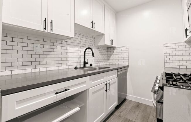 1 bed, 1 bath, $1,999, Unit Unit #09