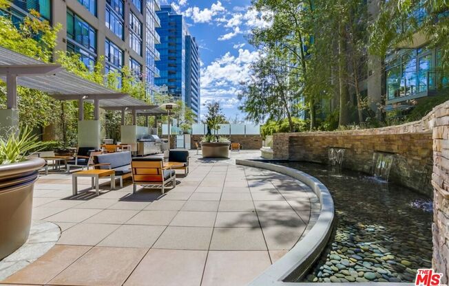 2 beds, 3 baths, 1,660 sqft, $6,000, Unit 1616