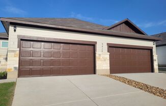 Beautiful 3/2 Near I-10/1604