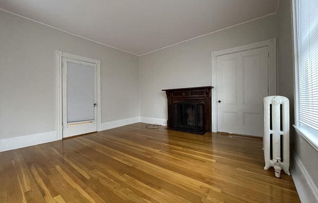11 MAPLE CIR