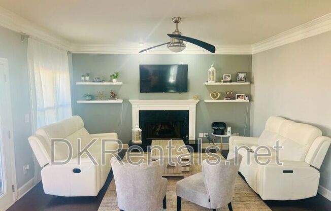 325 ALAPAHA CT