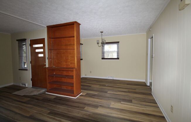 3 beds, 1 bath, $1,875