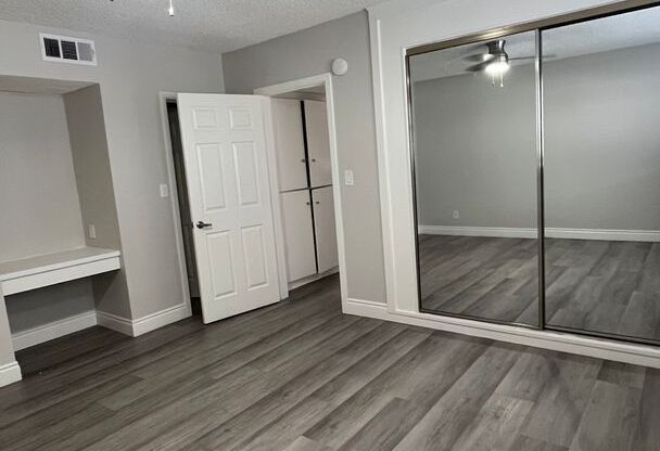 The Riviera Apartments