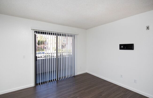 2 beds, 2 baths, 780 sqft, $2,595, Unit B100