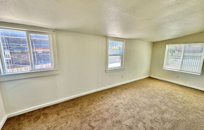 3545-3547 37th St