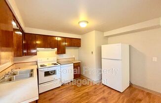 10905 NE 7 ST
