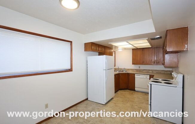 4 beds, 2 baths, $2,495