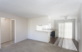 2 beds, 1 bath, $2,195, Unit 11