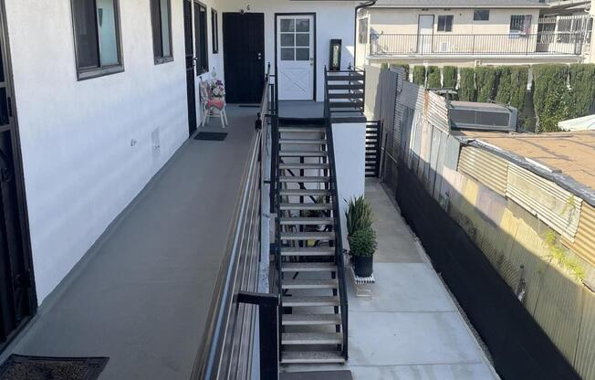 2607 PENNSYLVANIA AVE