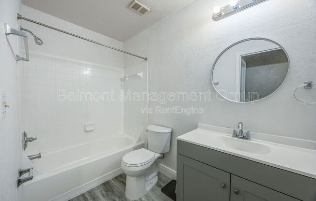 2 beds, 1 bath, 810 sqft, $1,415, Unit 10301