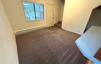 1 bed, 1 bath, 1,300 sqft, $1,475, Unit Unit 1