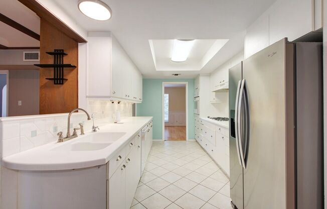 Northwest Hills 5 Bed Home!