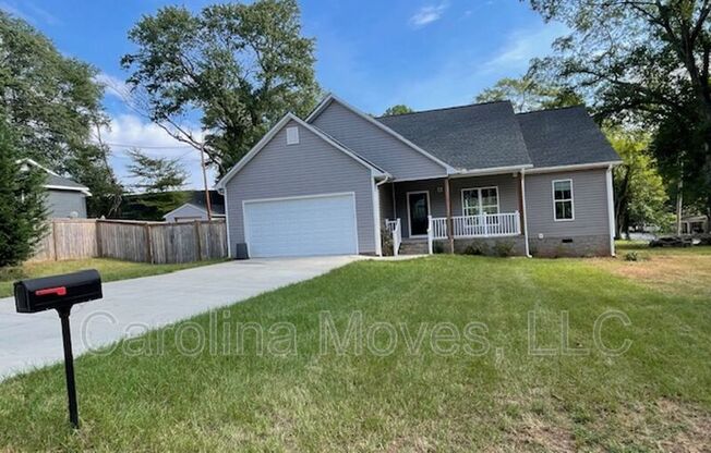 5 LOMBARD LN