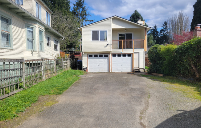 8732 14 AVE