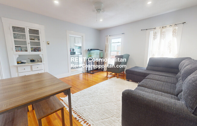 8 SALEM ST
