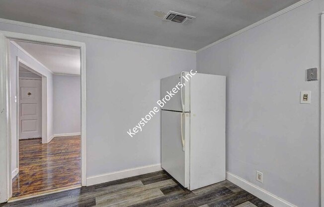 2947 RICHARD DR