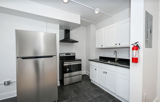 Studio, 1 bath, 500 sqft, $795, Unit Unit 406