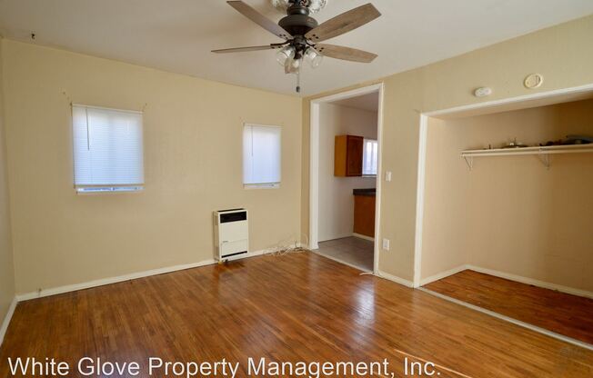 1413 Myrtle Ave.