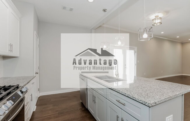 1536 MONTREAT AVE SW