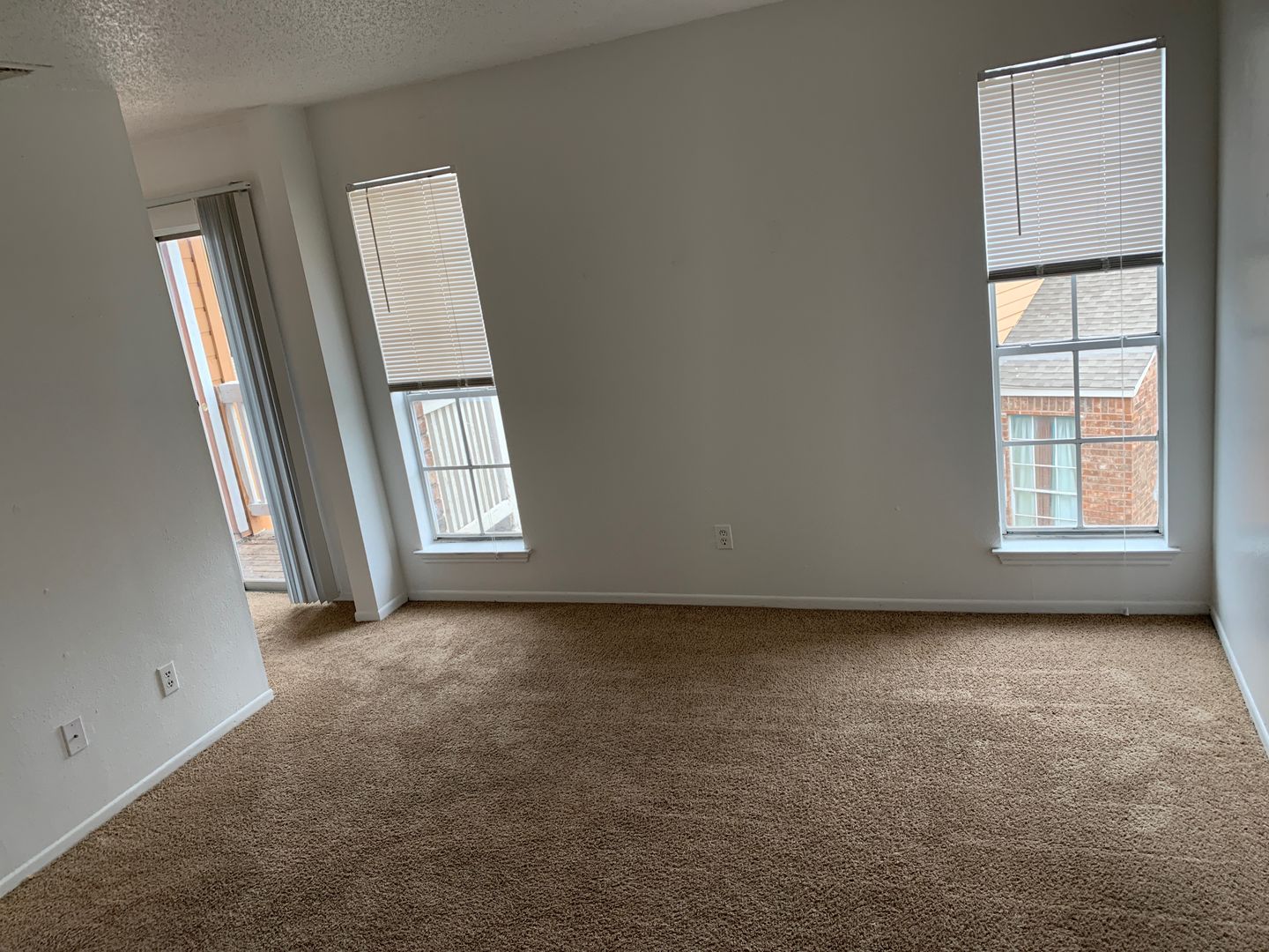 Available Units at 1400 North!!!