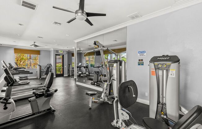 2 beds, 2 baths, $1,595, Unit # 822