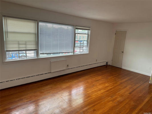 4 beds, 1 bath, $3,500, Unit 2ND